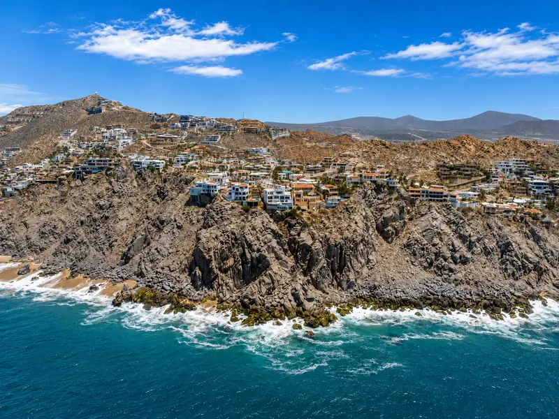 Pedregal coastline toward El Arco and Solmar from Villa Lands End